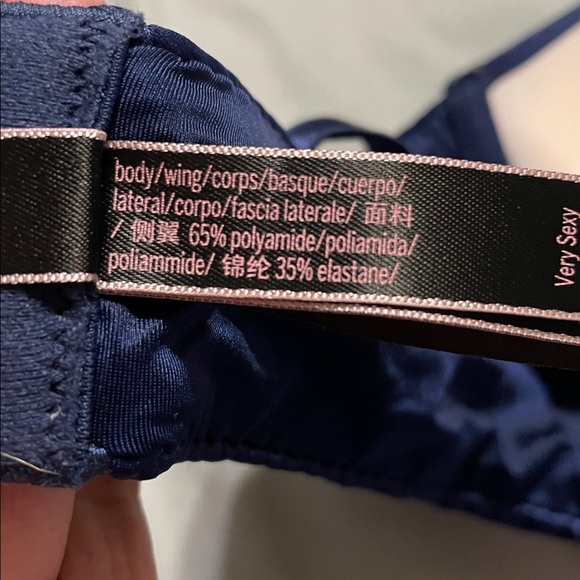 Victoria's Secret Very Sexy Push-Up Rhinestone Straps Midnight Blue Bra 36F (3D) - Picture 3 of 10